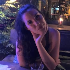 Meet your Posher, Becky